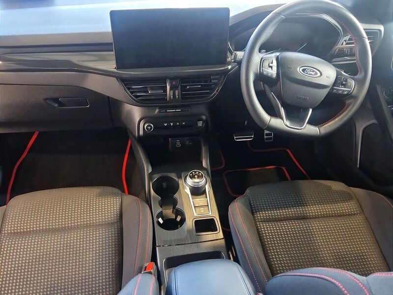 More views of Ford Focus