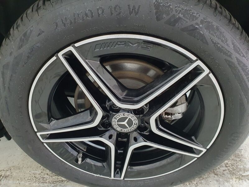 More views of Mercedes-Benz GLA