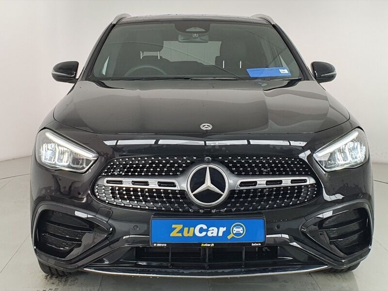 More views of Mercedes-Benz GLA