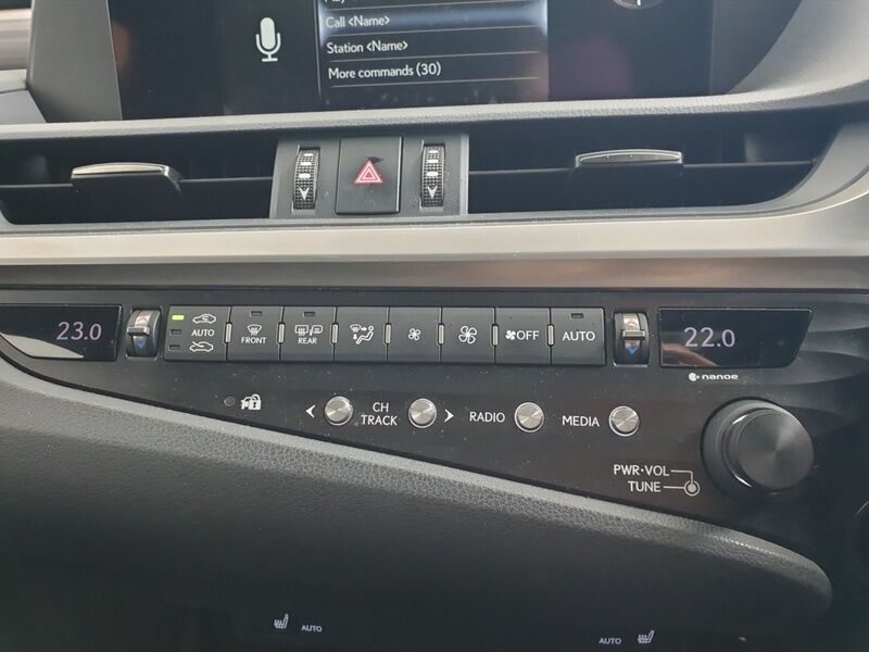 More views of Lexus ES