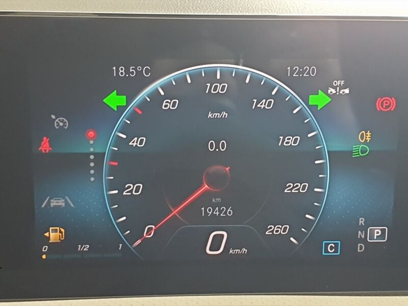 More views of Mercedes-Benz CLA