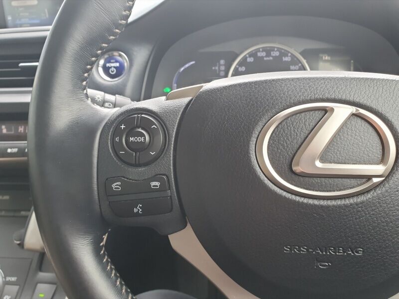 More views of Lexus CT