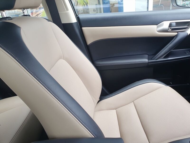 More views of Lexus CT