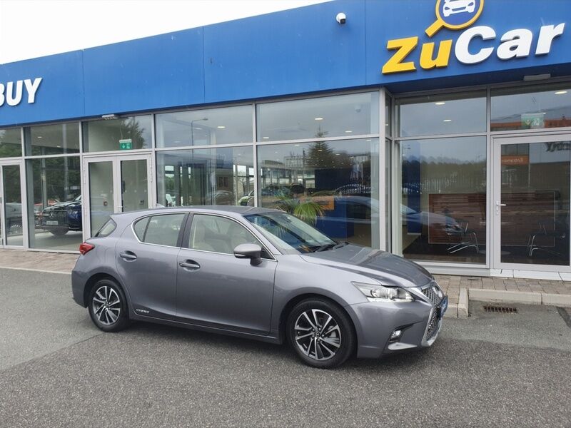 More views of Lexus CT