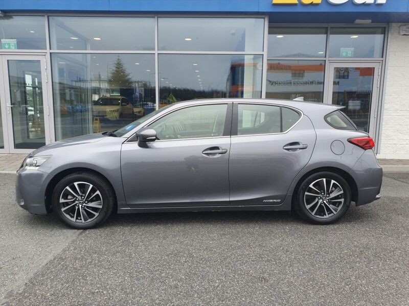 More views of Lexus CT