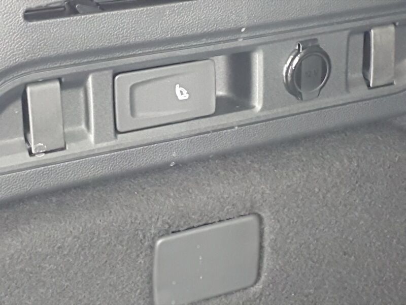 More views of Skoda Superb