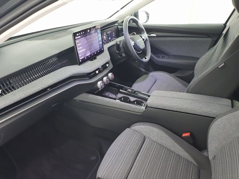 More views of Skoda Superb