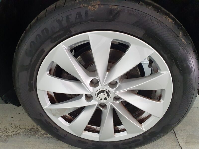 More views of Skoda Superb