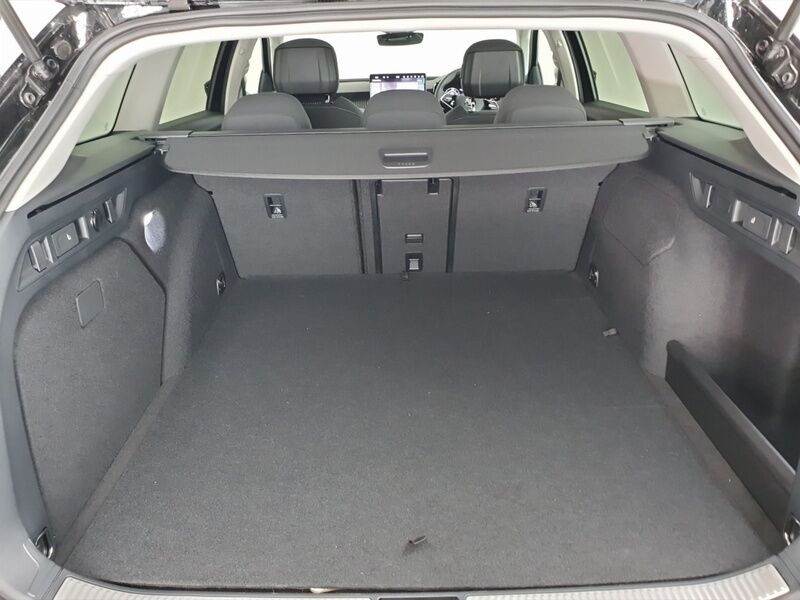 More views of Skoda Superb