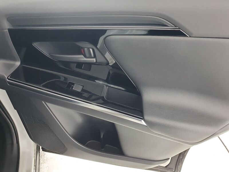 More views of Toyota bZ4X