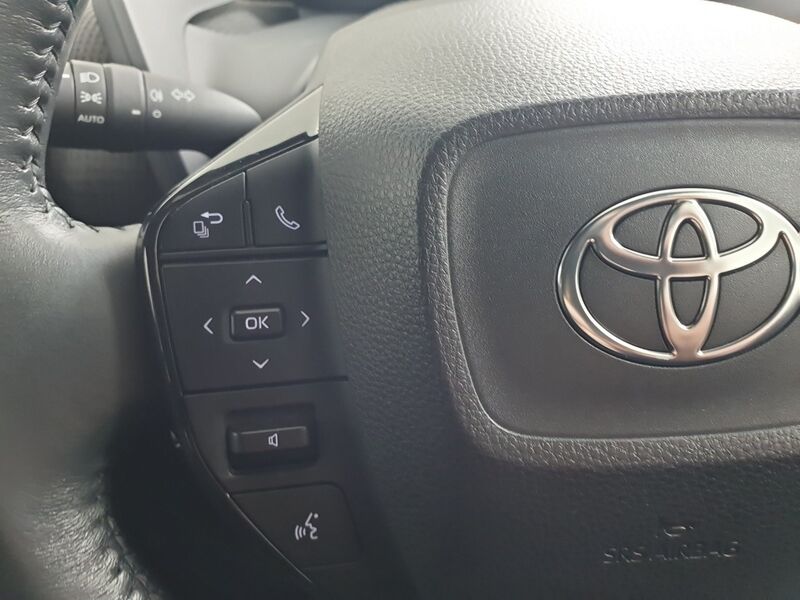 More views of Toyota bZ4X