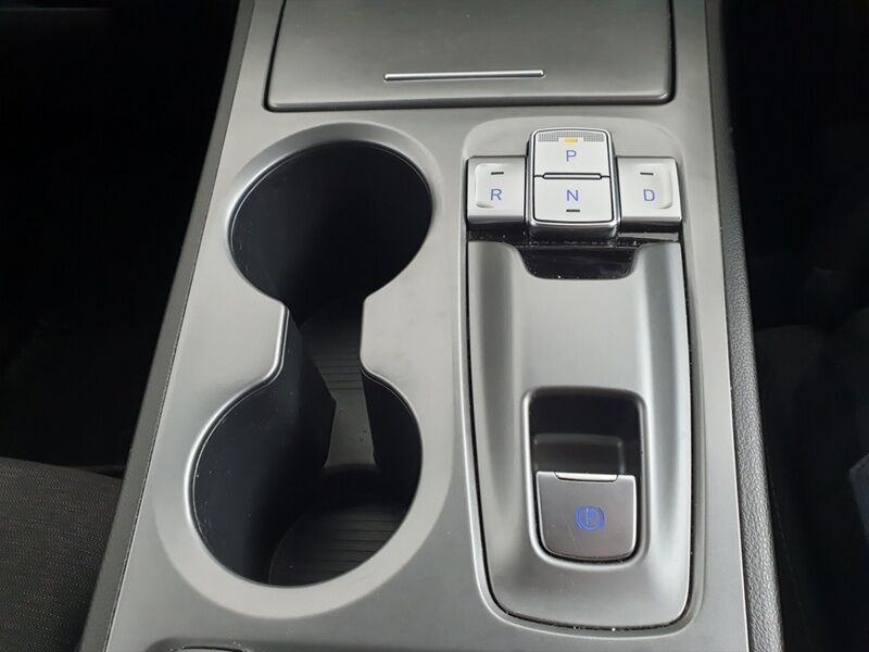 More views of Hyundai KONA