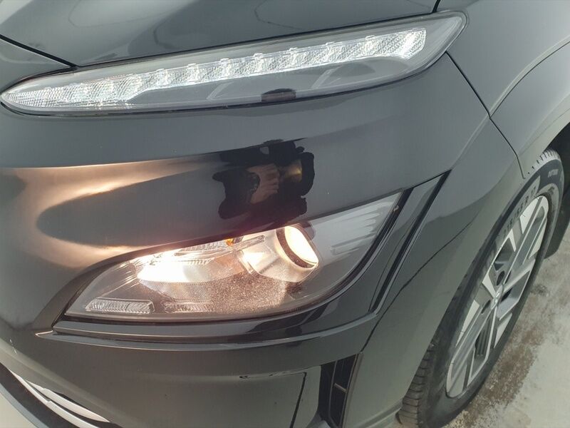 More views of Hyundai KONA