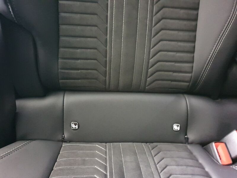 More views of Peugeot 3008
