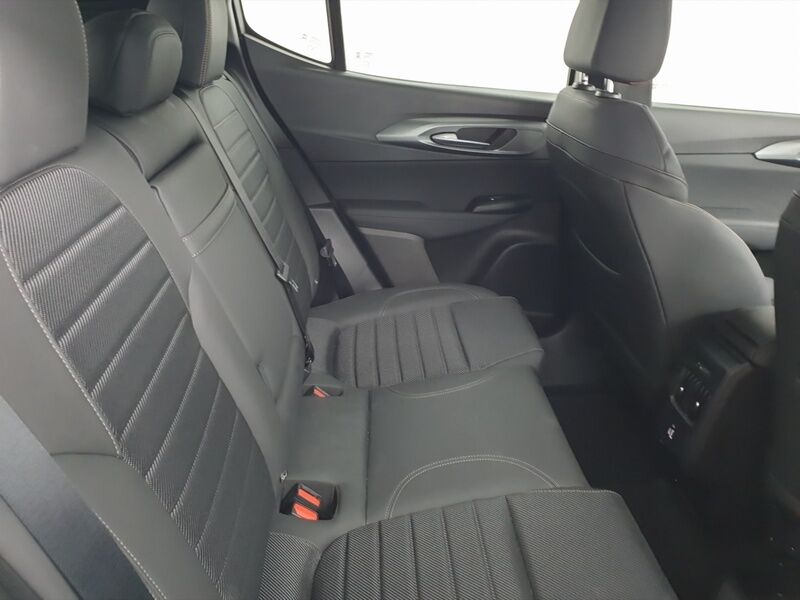 More views of Alfa Romeo Tonale