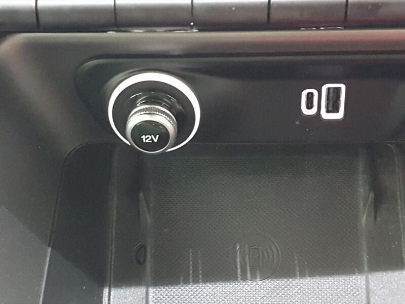 More views of Alfa Romeo Tonale