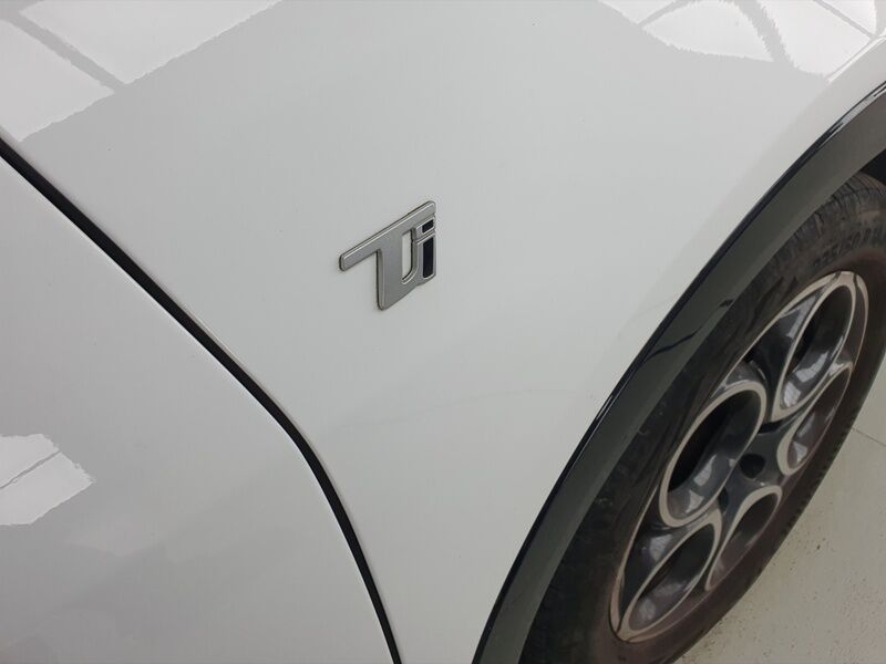 More views of Alfa Romeo Tonale