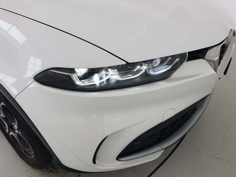 More views of Alfa Romeo Tonale