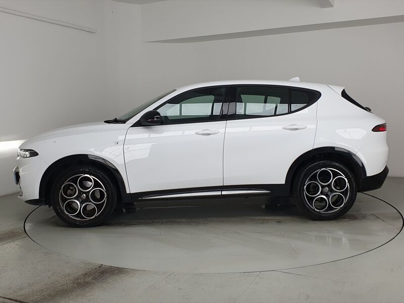 More views of Alfa Romeo Tonale