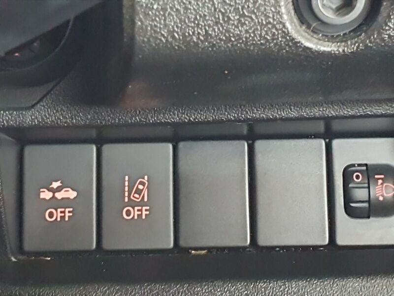 More views of Suzuki Jimny