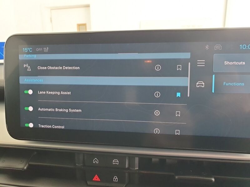 More views of Jeep Avenger