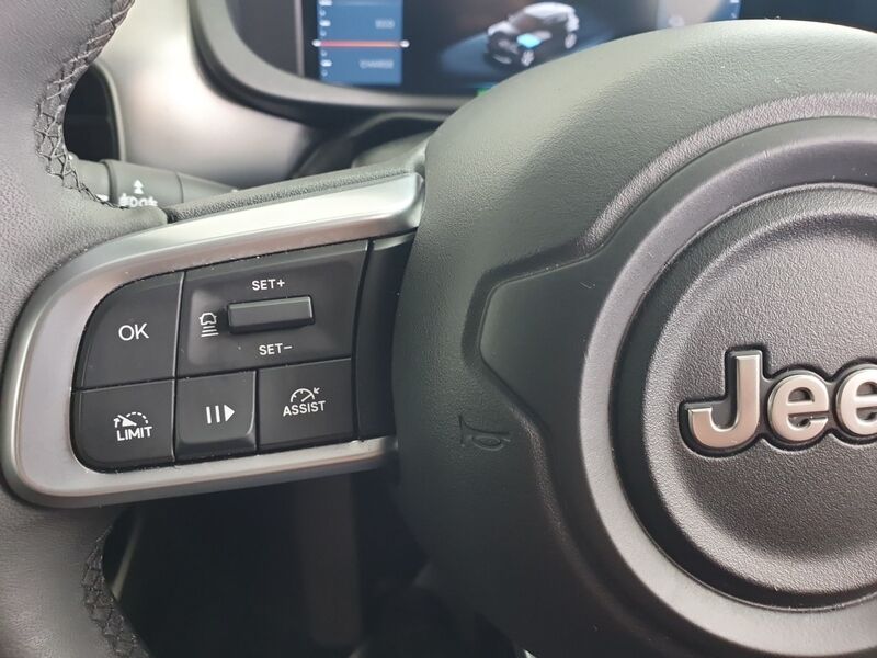 More views of Jeep Avenger