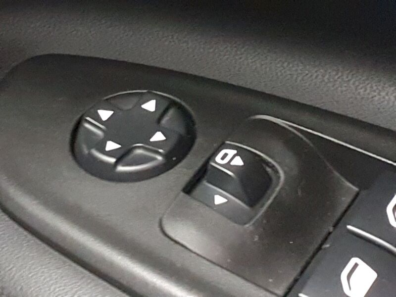 More views of Jeep Avenger