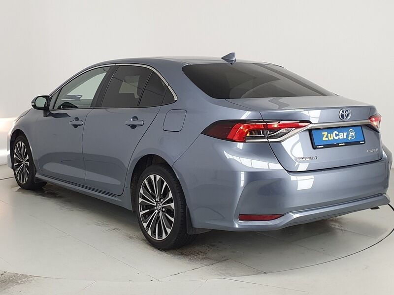 More views of Toyota Corolla