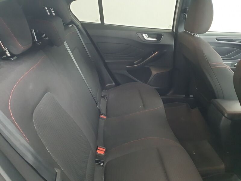 More views of Ford Focus