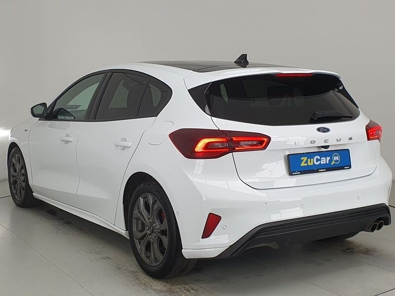 More views of Ford Focus