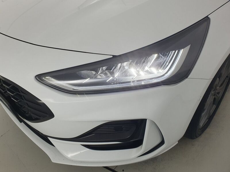 More views of Ford Focus