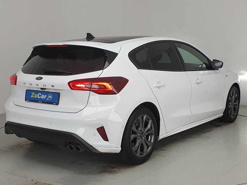 More views of Ford Focus