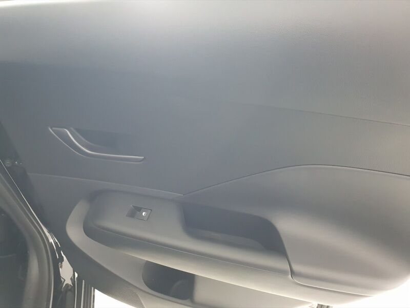 More views of Hyundai KONA