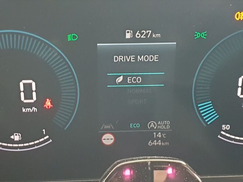 More views of Hyundai KONA