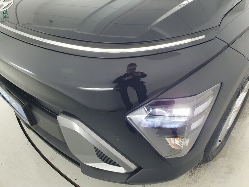 More views of Hyundai KONA