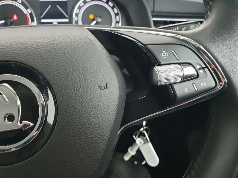 More views of Skoda Kamiq