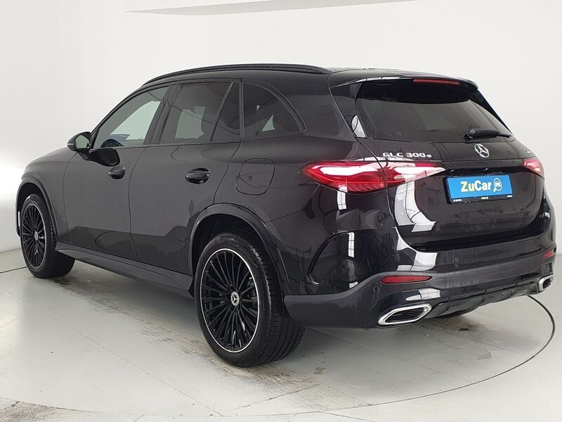 More views of Mercedes-Benz GLC