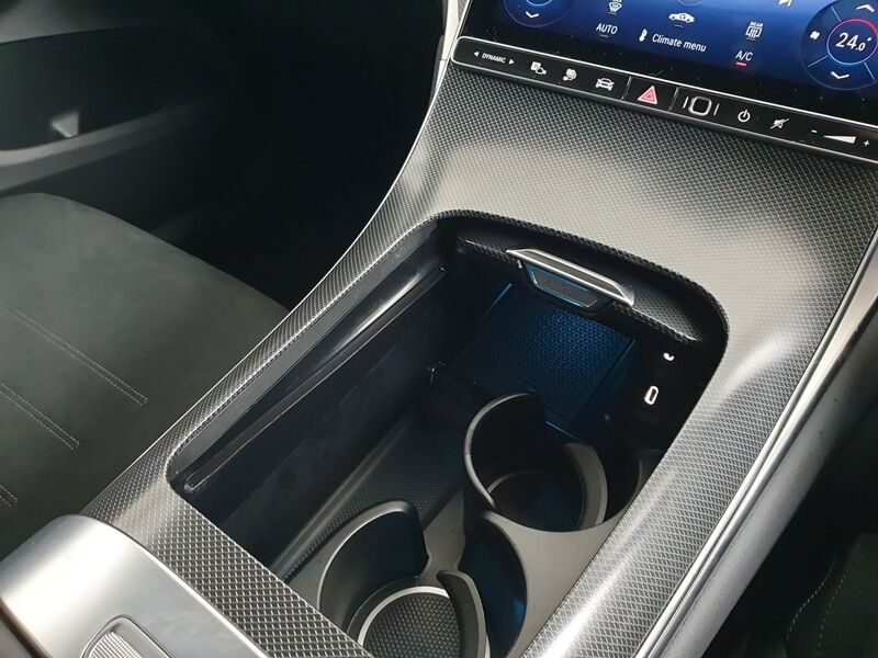 More views of Mercedes-Benz GLC