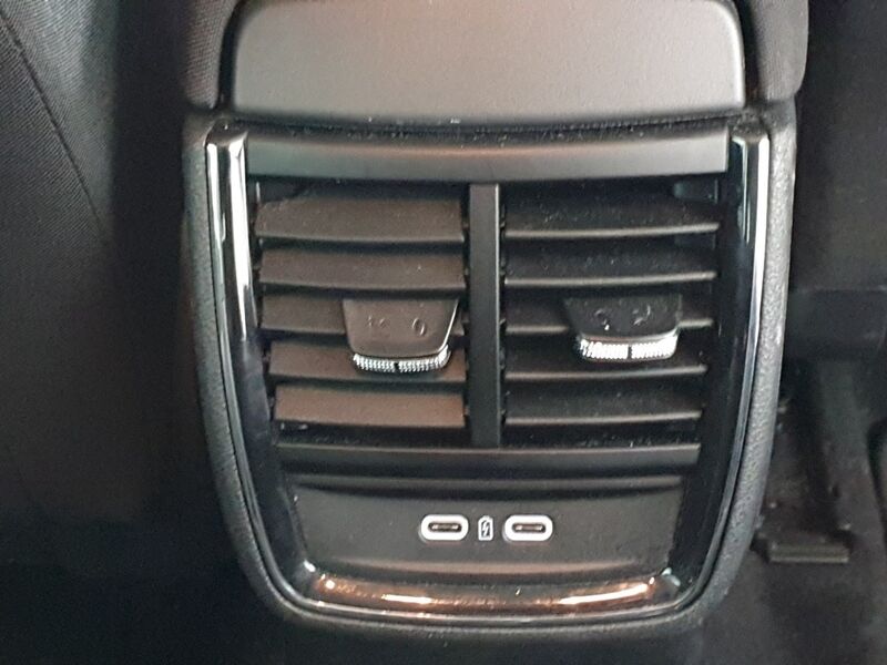 More views of Skoda Scala