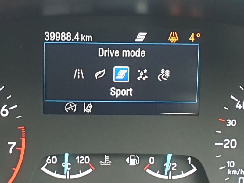 More views of Ford Fiesta