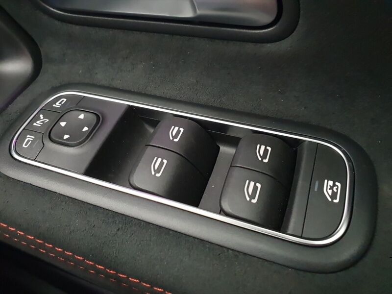 More views of Mercedes-Benz CLA