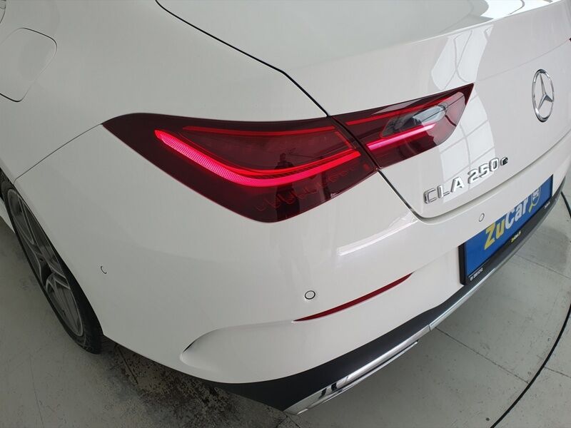 More views of Mercedes-Benz CLA