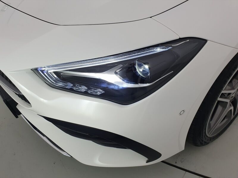 More views of Mercedes-Benz CLA