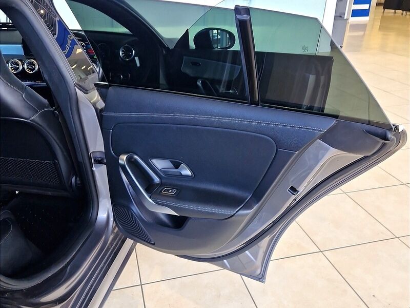 More views of Mercedes-Benz CLA