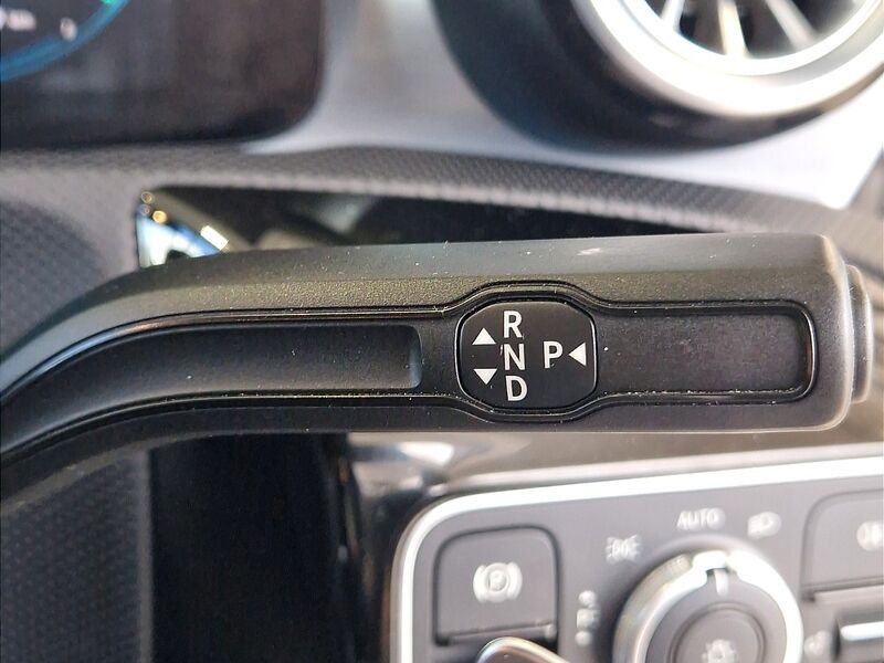 More views of Mercedes-Benz CLA