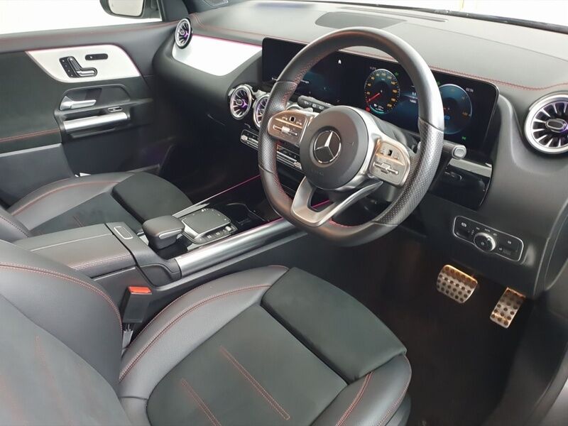 More views of Mercedes-Benz EQA