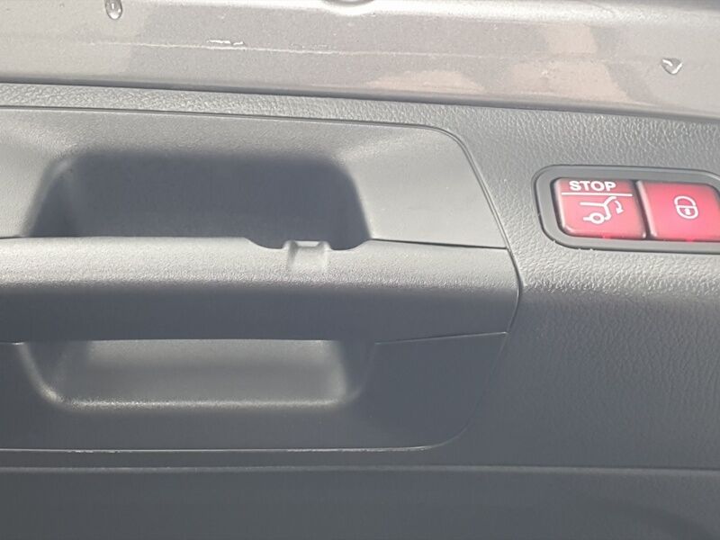 More views of Mercedes-Benz EQA