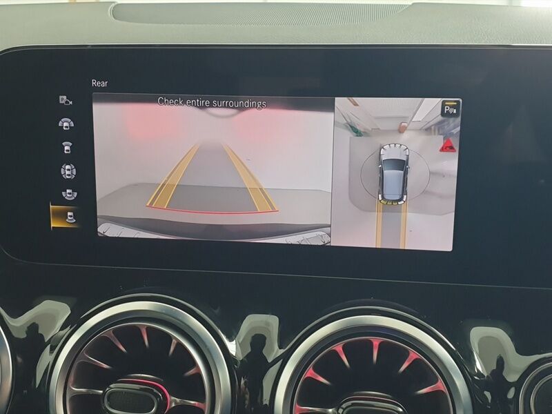 More views of Mercedes-Benz EQA