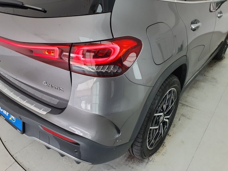 More views of Mercedes-Benz EQA