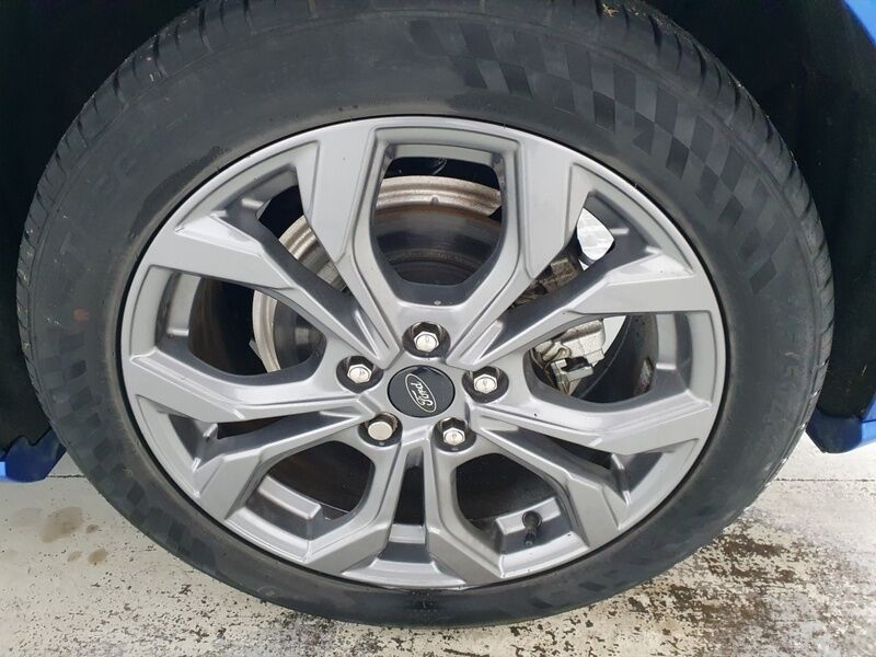 More views of Ford Focus